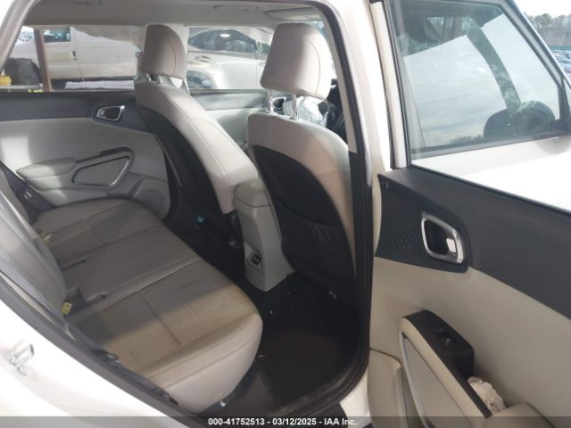 KNDJ33AU5P7874182 KIA SOUL EX