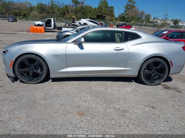 1G1FB1RS3J0163590 Chevrolet Camaro 1lt