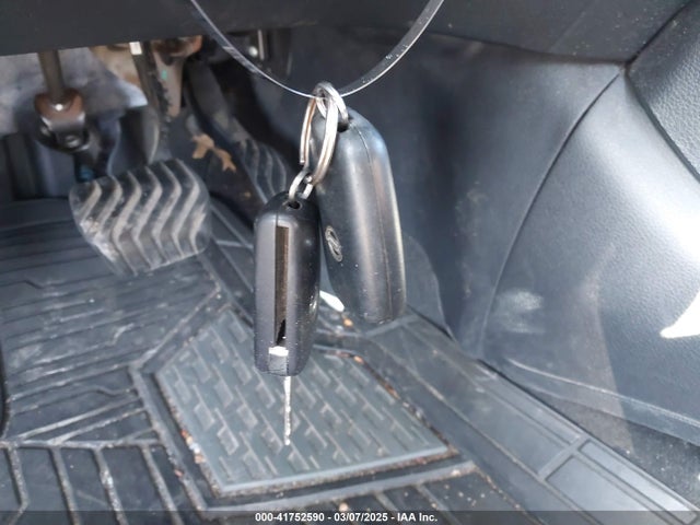 Nissan ROGUE S 2016 KNMAT2MV8GP609092 Image 11