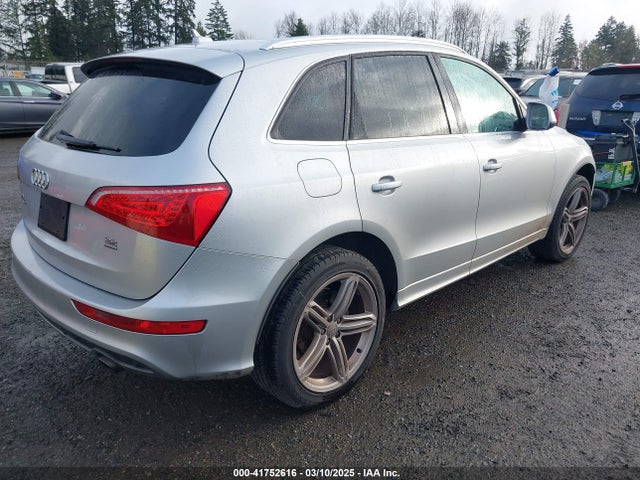 2010 AUDI Q5 WA1MKAFP1AA058971 Photo 3