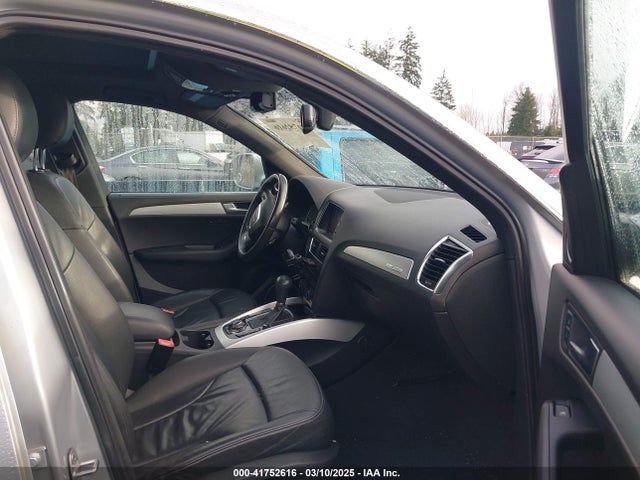 2010 AUDI Q5 WA1MKAFP1AA058971 Photo 4