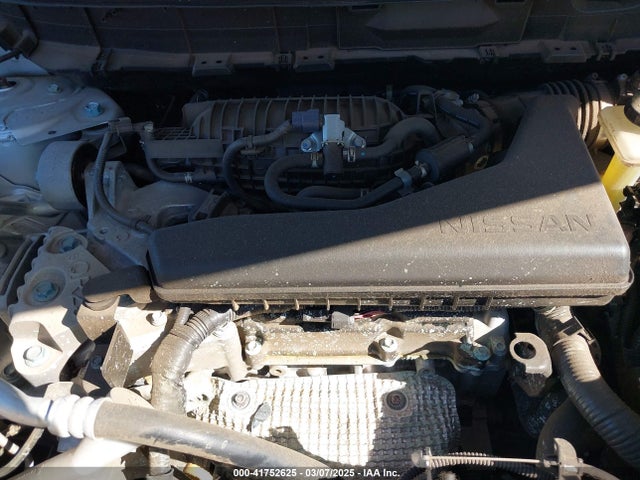 JN8AT2MTXJW489814 Nissan Rogue Sl