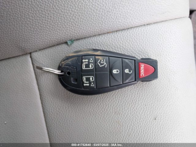 2013 CHRYSLER TOWN & COUNTRY 2C4RC1BG7DR808372 Photo 10