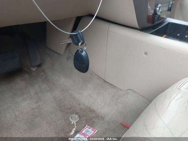Chevrolet Tahoe Lt 2014 1GNSCBE09ER243918 Image 11