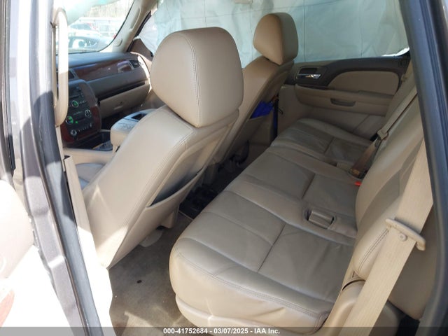 Chevrolet Tahoe Lt 2014 1GNSCBE09ER243918 Image 8