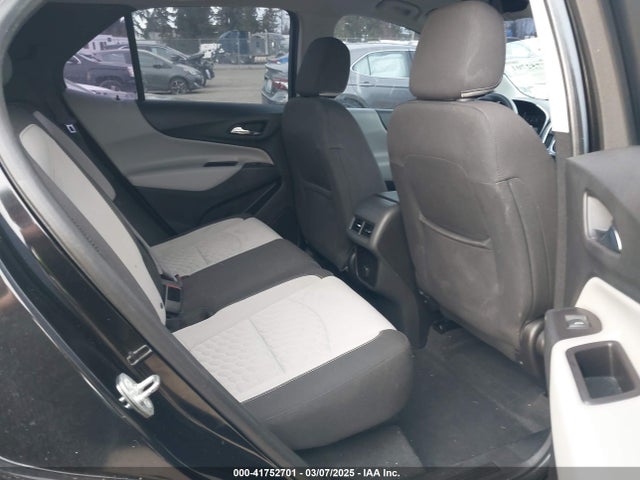 Chevrolet EQUINOX LS 2018 2GNAXHEVXJ6289083 Image 7
