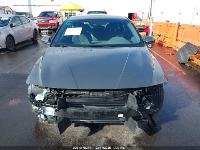 KMHLM4DG8RU654892 Hyundai ELANTRA SEL