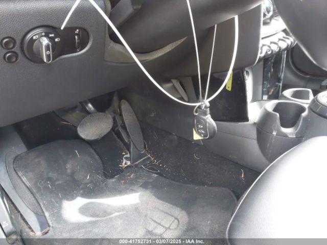 WMWXU1C56G2D10006 Mini Hardtop Cooper