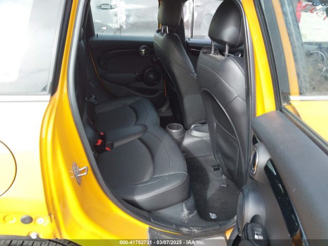 WMWXU1C56G2D10006 Mini Hardtop Cooper