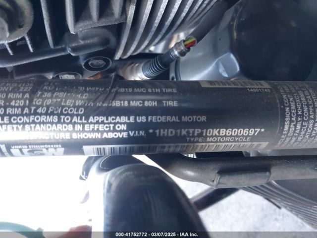 2019 HARLEY-DAVIDSON FLTRXS 1HD1KTP10KB600697 Photo 9
