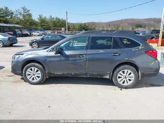 Subaru Outback 2.5i Premium 2018 4S4BSACC7J3341731 Image 14