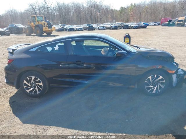 2HGFC4B08GH302942 Honda Civic Lx-p