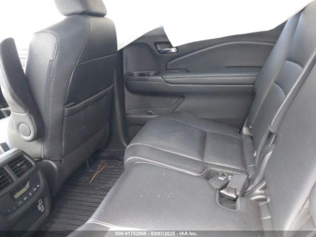 5FNYF5H2XNB021385 Honda Pilot 2wd Special Edition