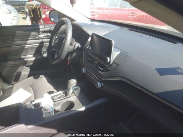 1N4BL4BV1LC205710 Nissan Altima S Fwd