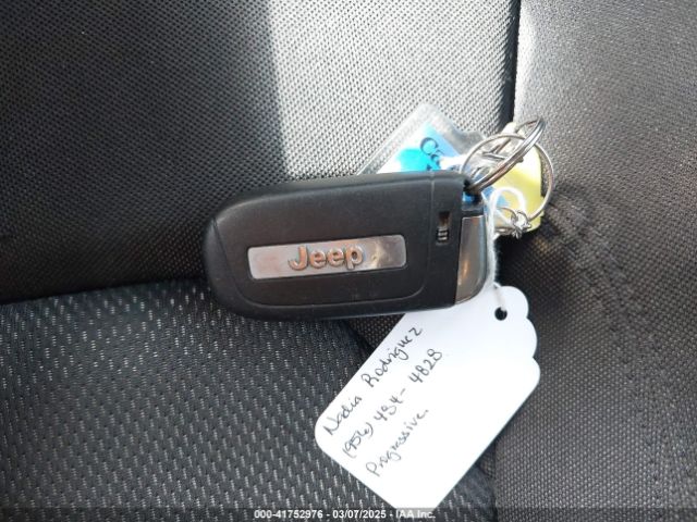 ZACCJABT8GPC46743 Jeep Renegade Latitude