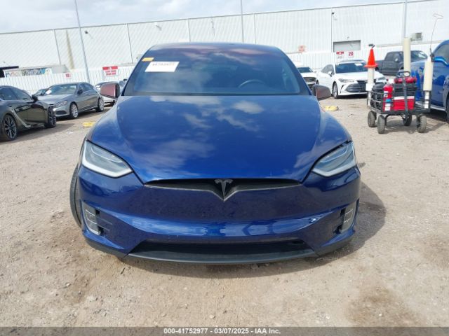5YJXCBE49HF058120 Tesla Model X P100d