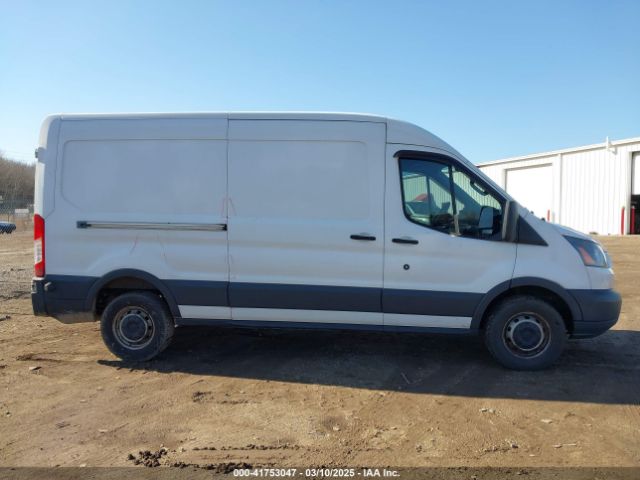 1FTNR2CG1FKA22912 Ford Transit-250