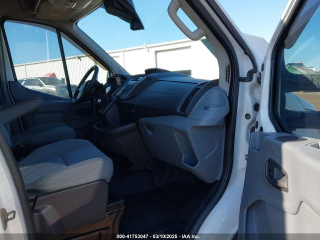 1FTNR2CG1FKA22912 Ford Transit-250