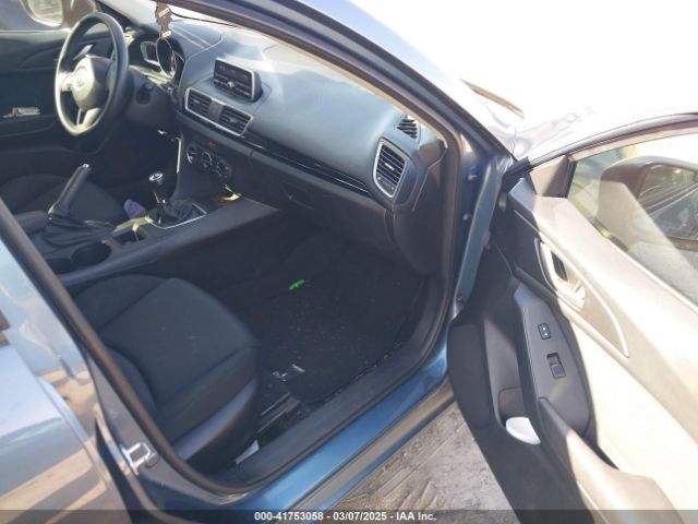 JM1BM1T78E1186139 Mazda Mazda3 I Sv