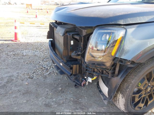 5XYP3DHCXNG295136 KIA Telluride Ex