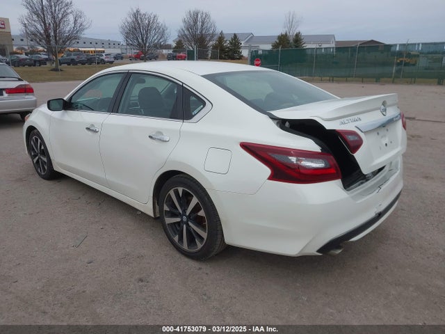 1N4AL3AP6JC173469 Nissan Altima 2.5 Sr