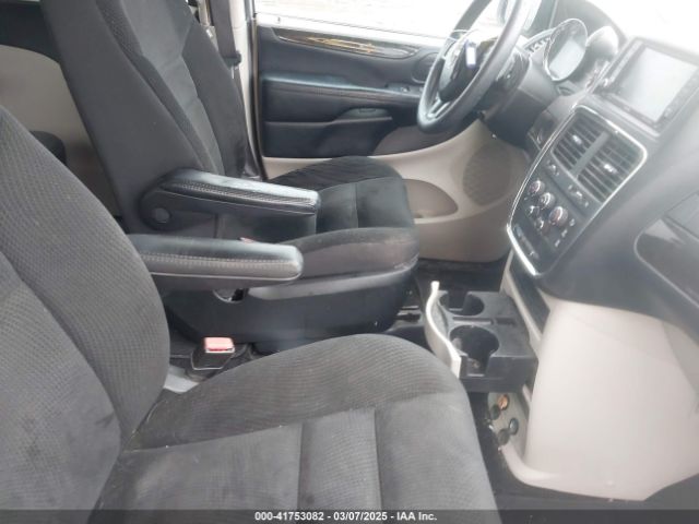 2C4RDGBG0KR727727 Dodge Grand Caravan Se
