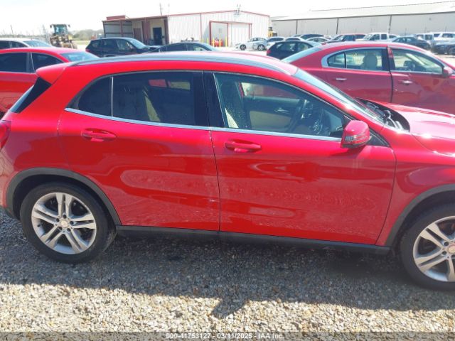 WDCTG4GB9FJ176484 Mercedes-Benz Gla 250 4matic