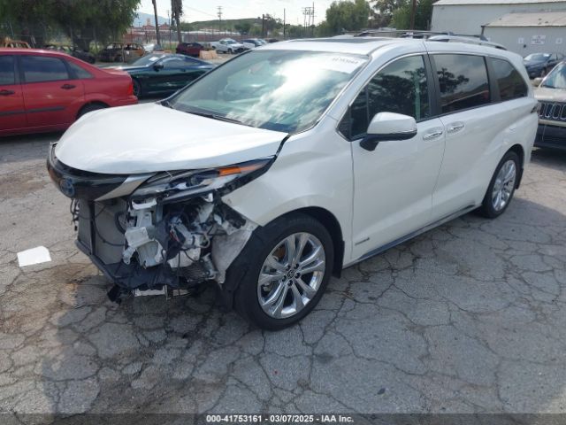 5TDERKEC0MS057523 Toyota Sienna Platinum