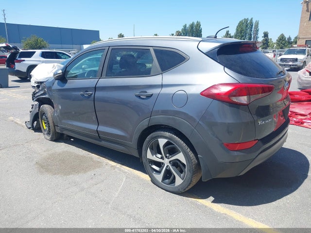 KM8J33A20GU140528 Hyundai Tucson Sport