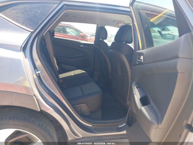 KM8J33A20GU140528 Hyundai Tucson Sport