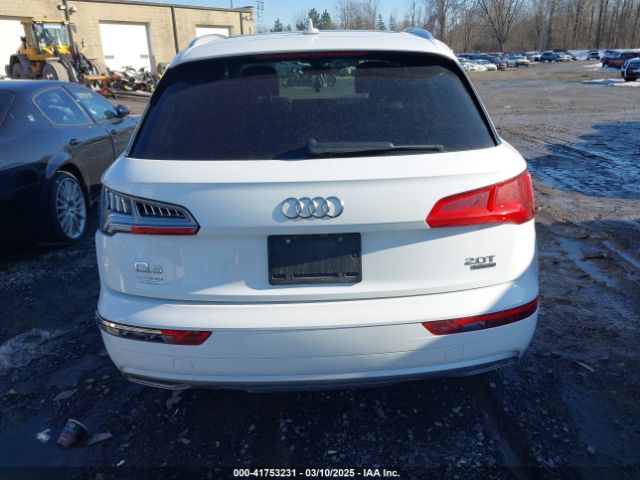 WA1ANAFY6J2077898 Audi Q5 2.0t Premium/2.0t Tech Premium