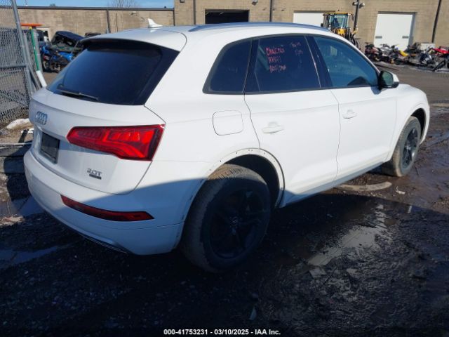 WA1ANAFY6J2077898 Audi Q5 2.0t Premium/2.0t Tech Premium