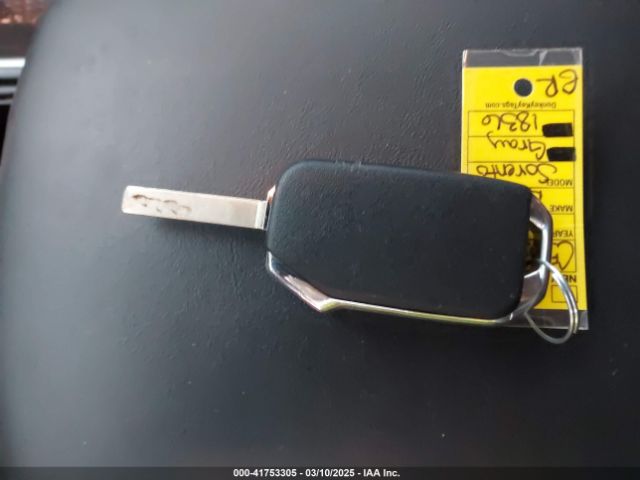 5XYRG4LC7NG121836 KIA SORENTO LX