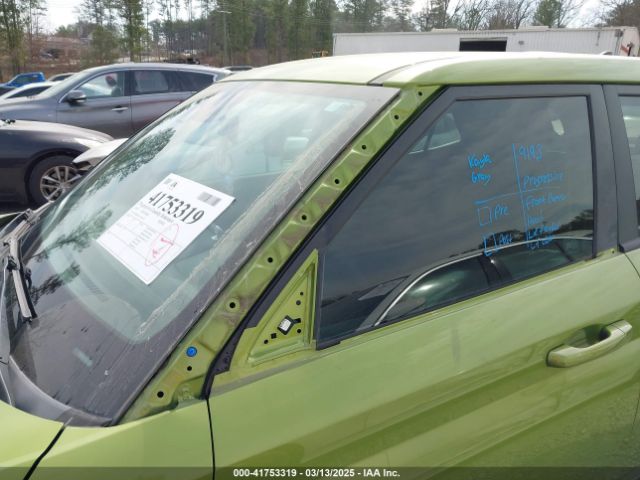 KMHRB8A33LU039313 Hyundai Venue Se
