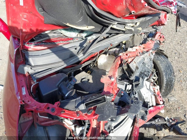 41753335 :رقم المزاد ، KL4CJGSM0KB756786 vin ، 2019 Buick Encore Awd Essence مزاد بيع