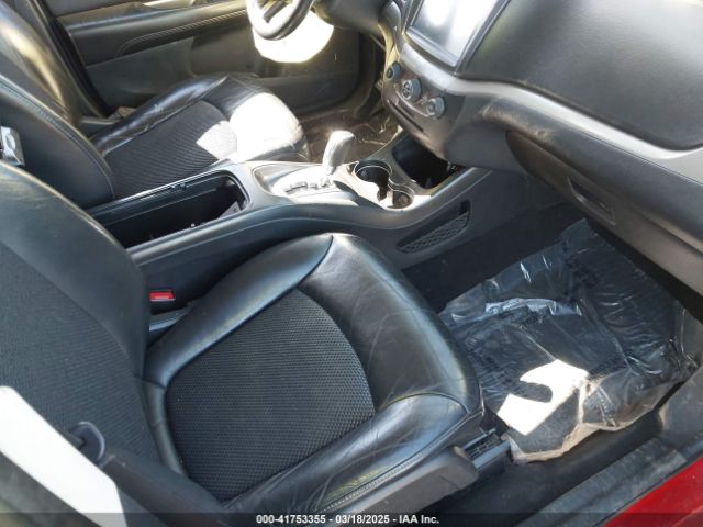 3C4PDDGG5JT371074 Dodge Journey Crossroad Awd