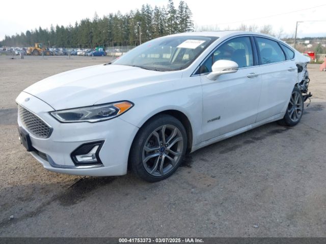 3FA6P0RU2KR183017 Ford Fusion Hybrid Titanium