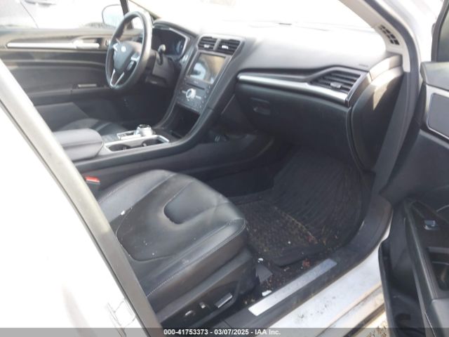 3FA6P0RU2KR183017 Ford Fusion Hybrid Titanium
