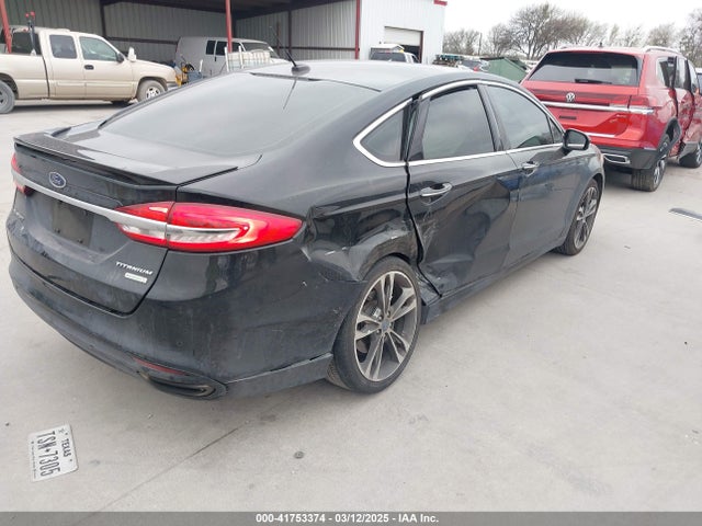 Ford Fusion Titanium 2017 3FA6P0K9XHR187444 Image 4