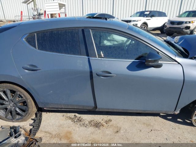 JM1BPALM4P1602378 Mazda Mazda3 2.5 S Carbon Edition