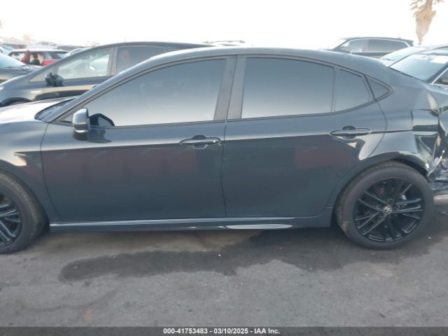 4T1DBADKXSU514040 Toyota CAMRY SE