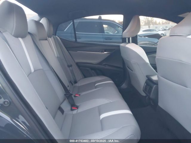 4T1DBADKXSU514040 Toyota CAMRY SE