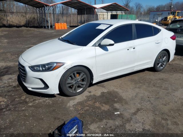 5NPD84LF8JH214501 Hyundai ELANTRA SEL