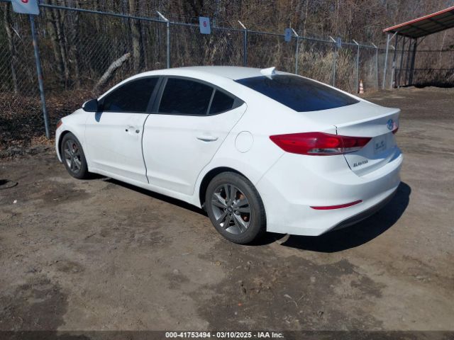 5NPD84LF8JH214501 Hyundai ELANTRA SEL