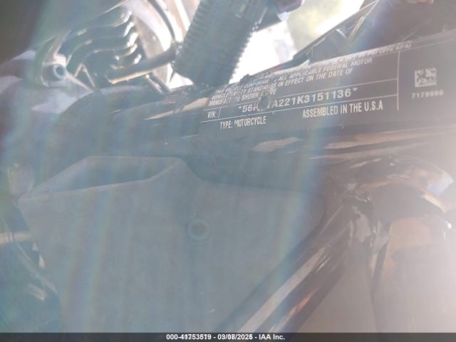 2019 INDIAN MOTORCYCLE CO. FTR 56KRTA221K3151136 Photo 9