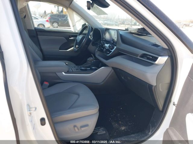 5TDGZRBH3LS504071 Toyota Highlander Xle