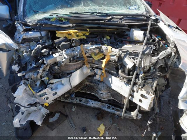 JTDKN3DU3F1887590 Toyota Prius Three