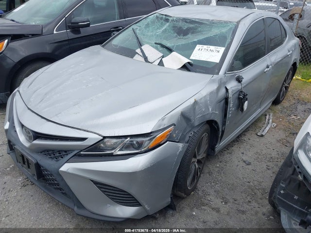 Toyota CAMRY SE 2019 4T1B11HK6KU726910 Image 2