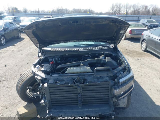 1FMJU1MT0NEA10620 Ford Expedition Platinum