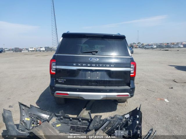 1FMJU1MT0NEA10620 Ford Expedition Platinum